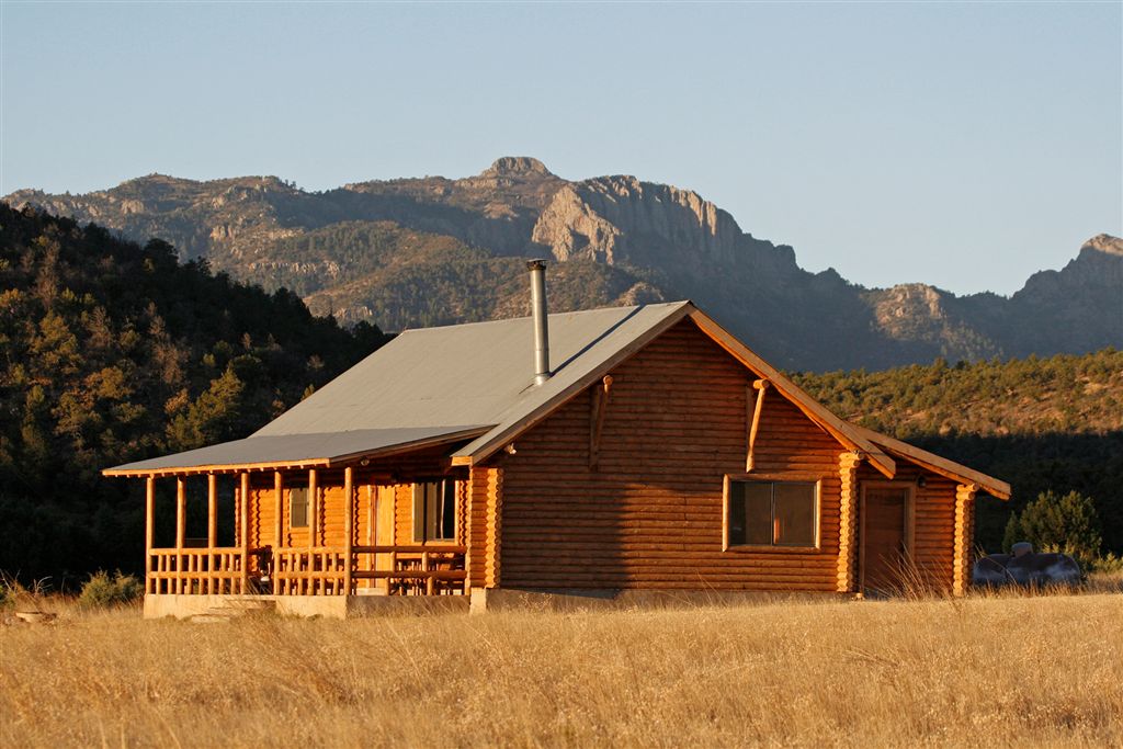 Davis Mountain Getaway for up to 4 People Gulf Coast Bird Observatory